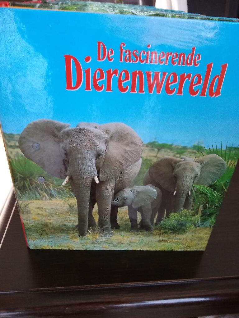 livres sur les animaux, Enlèvement, Utilisé, Découverte