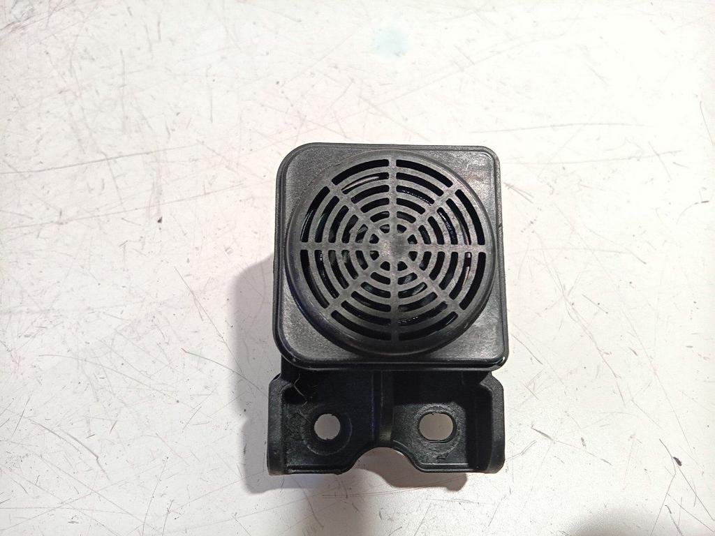 Luidspreker Hyundai Santa Fe, Enlèvement ou Envoi, Van der Ven Autorecycling B.V., Onderdelen@venauto.nl, Ettenseweg 76, 4706 PB Roosendaal, The Netherlands