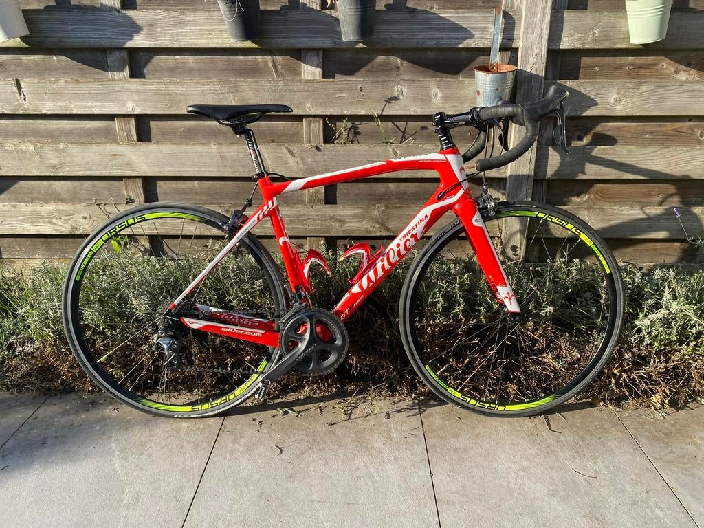 Wilier GTR Carbon Ultegra Rood Nieuwstaat, Vélos & Vélomoteurs, Enlèvement, Comme neuf