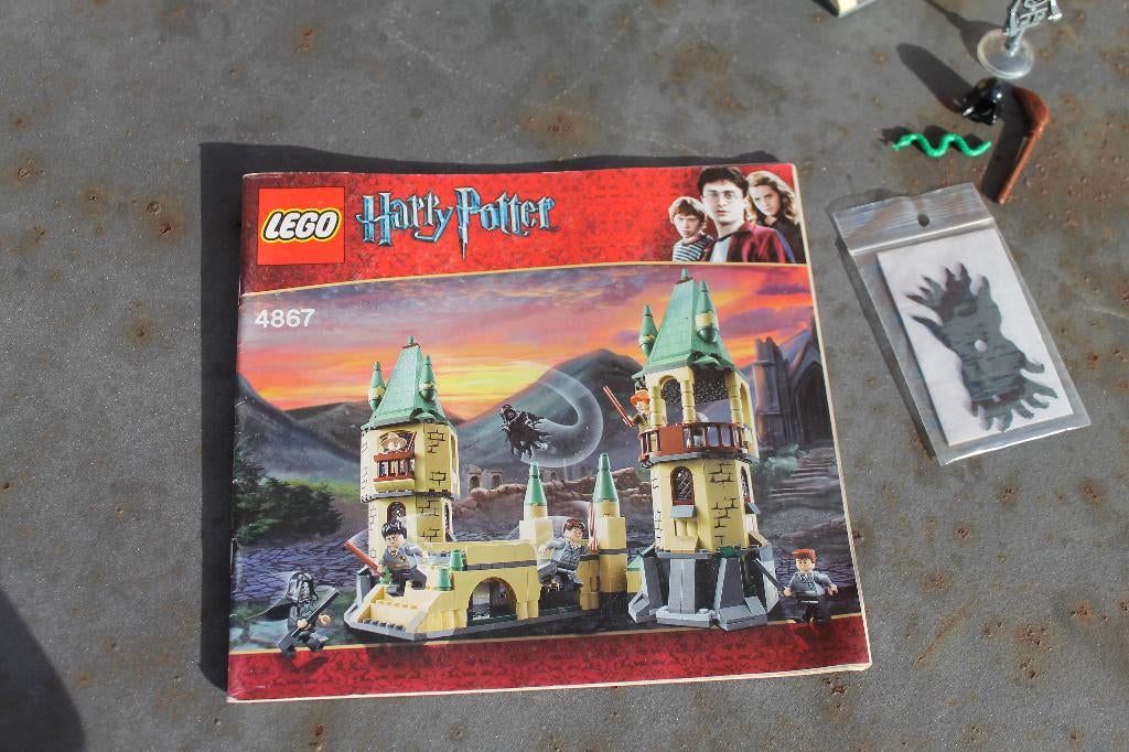 Lego 4867 Harry Potter: Deathly Hallows, Kasteel Hogwarts, Kinderen en Baby's, Speelgoed | Duplo en Lego, Zo goed als nieuw, Lego