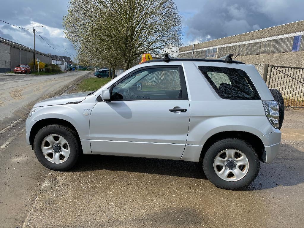 Suzuki Grand Vitara 1.6i JX Airco 75.000km, Autos, Argent ou Gris, 4 portes, Entreprise, Noir