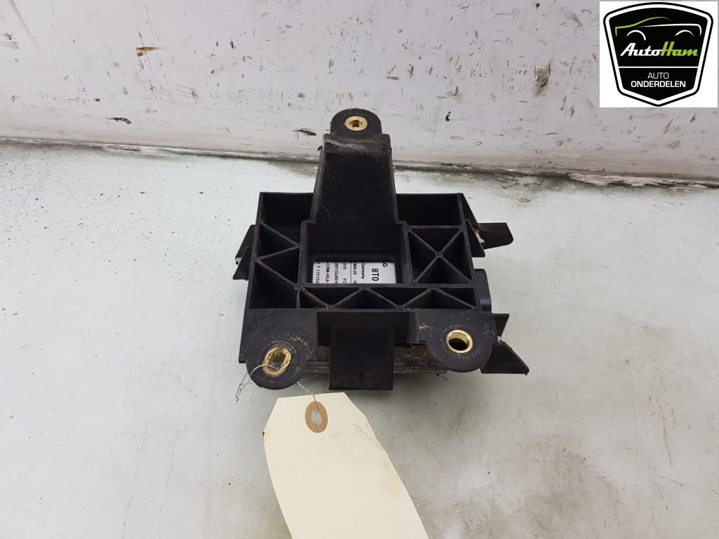 DIVERSEN Side assist sensor Macan (95B) (|8T0907568B|), Gebruikt, Porsche