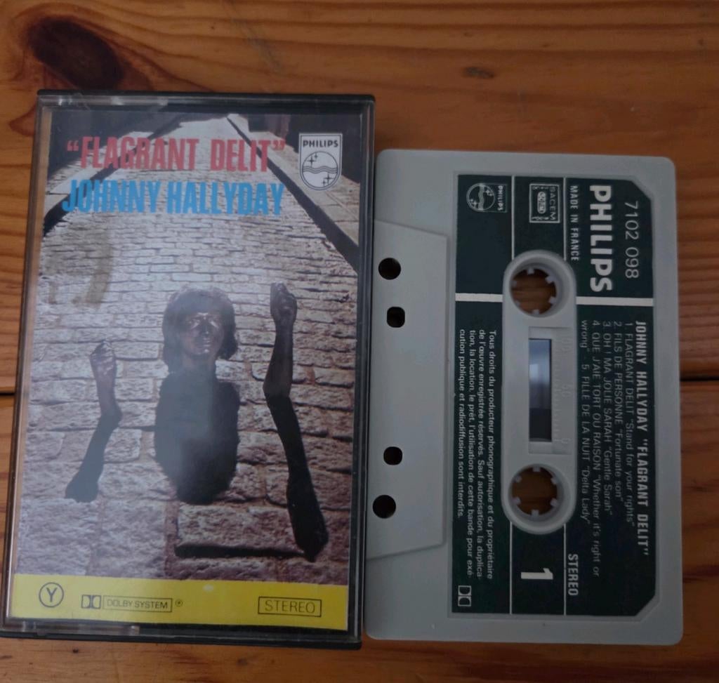 Johnny hallyday  flagrant  délit ., Enlèvement ou Envoi, Utilisé, 1 cassette audio, Originale