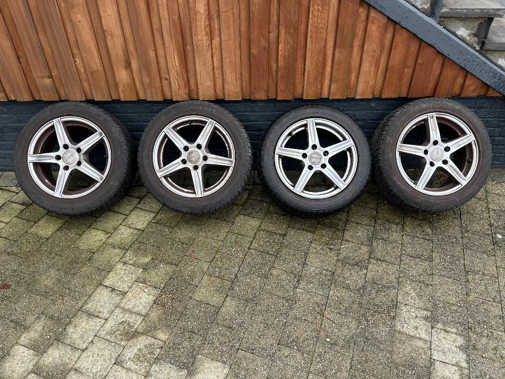 Jantes Dezent + pneus d'hiver Fulda Kristall Montero 3, Autos : Pièces & Accessoires, Pneus hiver, 16 pouces, Véhicule de tourisme