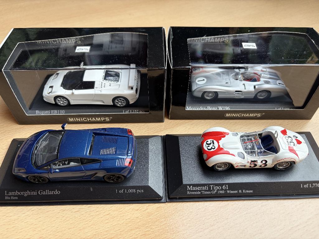 MINICHAMPS - 3 modelautootjes 1/43, Hobby en Vrije tijd, Modelauto's | 1:43, Zo goed als nieuw, Auto, MiniChamps, Ophalen of Verzenden