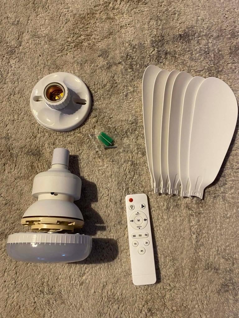Ventilateur de Plafond avec Lumière et Telecommande., Electroménager, Ventilateurs, Enlèvement ou Envoi, Comme neuf, X, Ventilateur de plafond