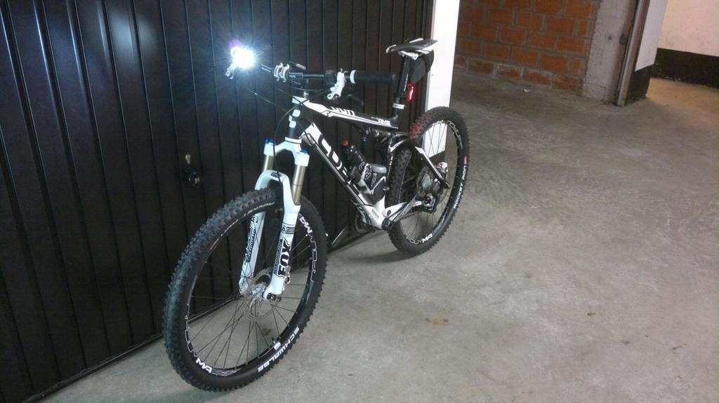 MOUNTAINBIKE CUBE AMS110 PRO, Fietsen en Brommers, Ophalen, Cube