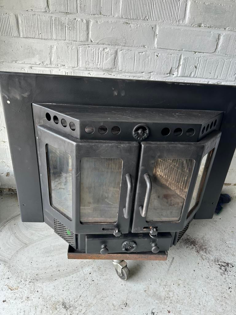 Houtenkackel, Ophalen, Gebruikt, Inbouwhaard, Houthaard