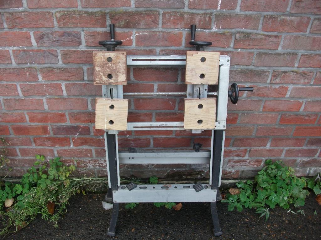 Établi, Bricolage & Construction, Établis, Enlèvement, Utilisé, Moins de 70 cm, Rabattable