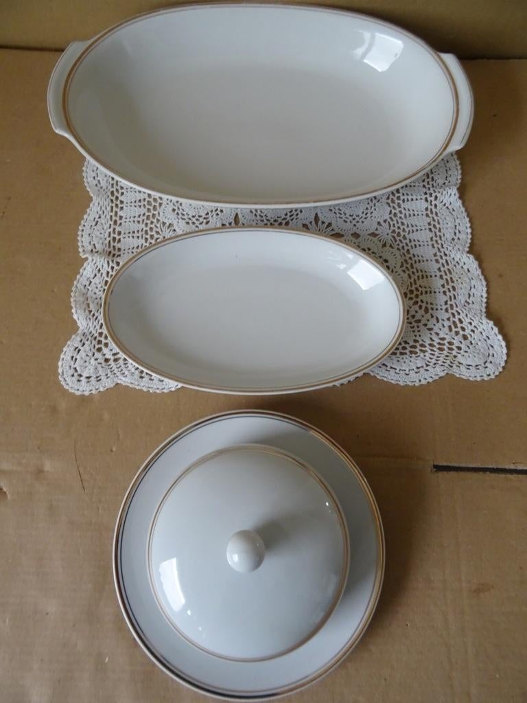 Bol de service + beurrier Kahla vintage doré 19euros par lot, Maison & Meubles, Cuisine | Vaisselle, Enlèvement ou Envoi, Utilisé