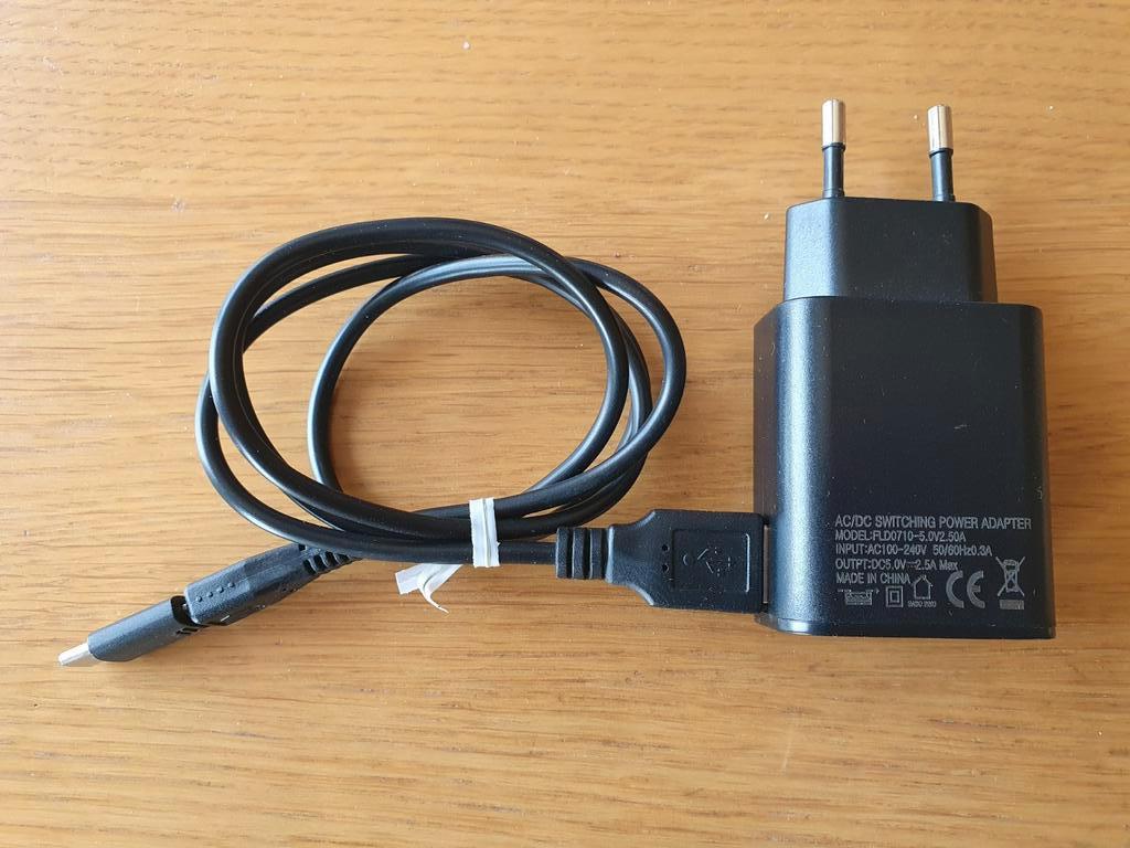 Chargeur GSM USB-C et USB Micro, Enlèvement ou Envoi, Utilisé, Autres marques