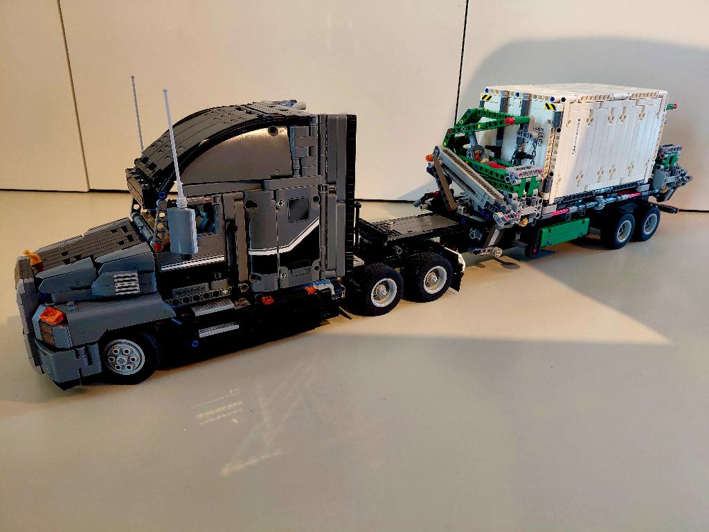 Lego Technic Mack Anthem 42078 - VOLLEDIG, Ophalen of Verzenden, Zo goed als nieuw, Complete set, Lego