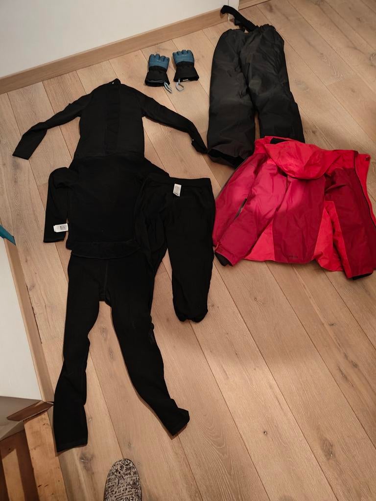 Ensemble vêtements ski enfant 10-12 ans, Enlèvement