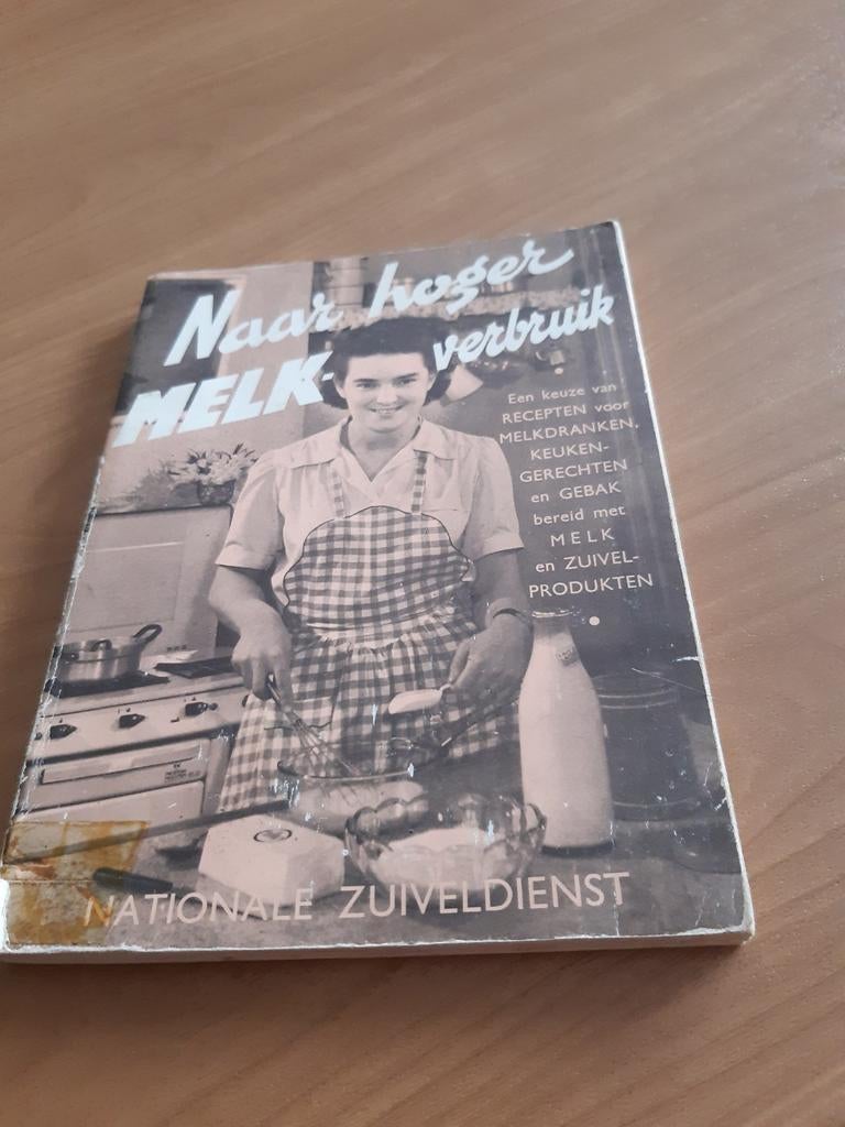 Service national des produits laitiers, Livres, Enlèvement ou Envoi, Utilisé