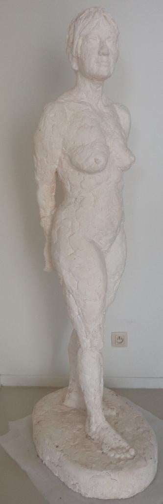 MARIA VAN DER LAAR / NAAKTE VROUW / SCULPTUUR GIPS / H=167cm, Enlèvement