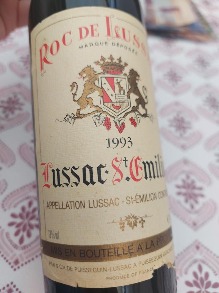 Bouteille de vin st emilion 1993, Collections, Pleine, Comme neuf, Enlèvement, Vin rouge