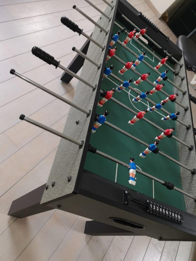 Voetbaltafel voor kinderen, Kinderen en Baby's, Speelgoed | Voetbaltafels, Ophalen