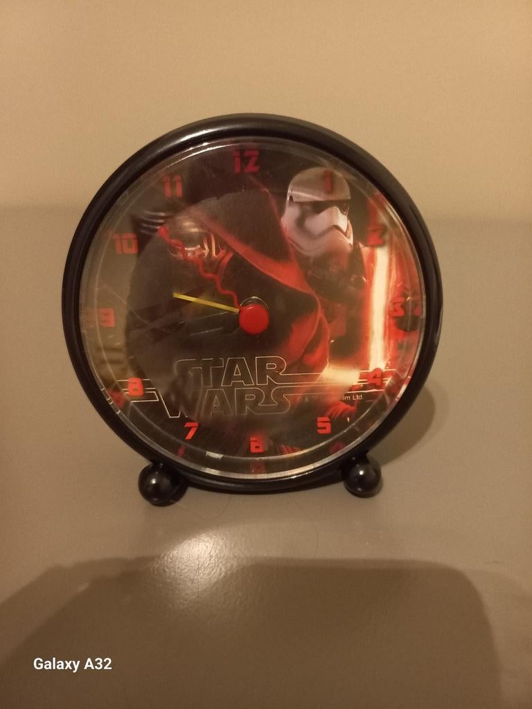Star Wars wekker, Ophalen