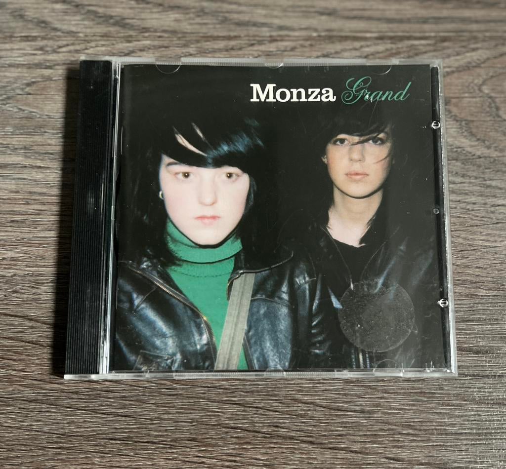 Monza - Grand (CD in prima staat), CD & DVD, CD | Néerlandophone, Enlèvement ou Envoi, Utilisé, Rock