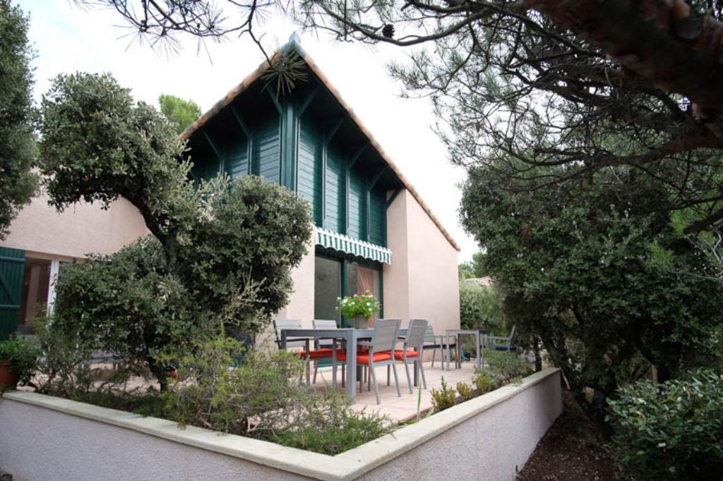 Maison de vacances Bélézy Provence Naturism, Propriétaire, Lit enfant, Campagne, Montagnes ou collines