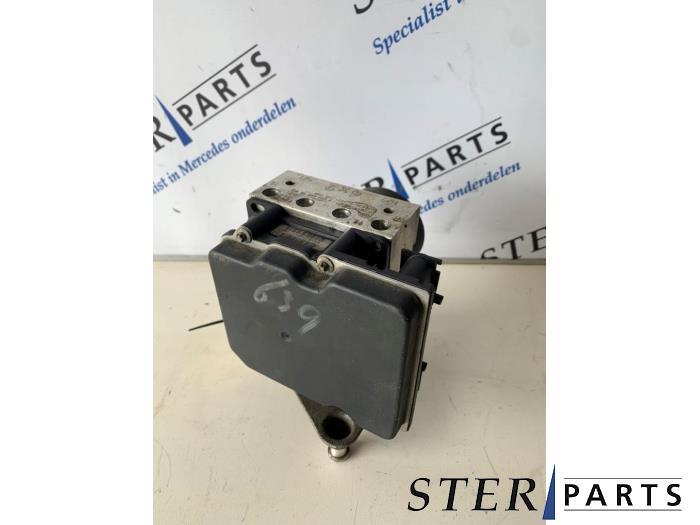 Pompe ABS d'un Mercedes Sprinter, Enlèvement ou Envoi, 3 mois de garantie, Utilisé, Mercedes-Benz