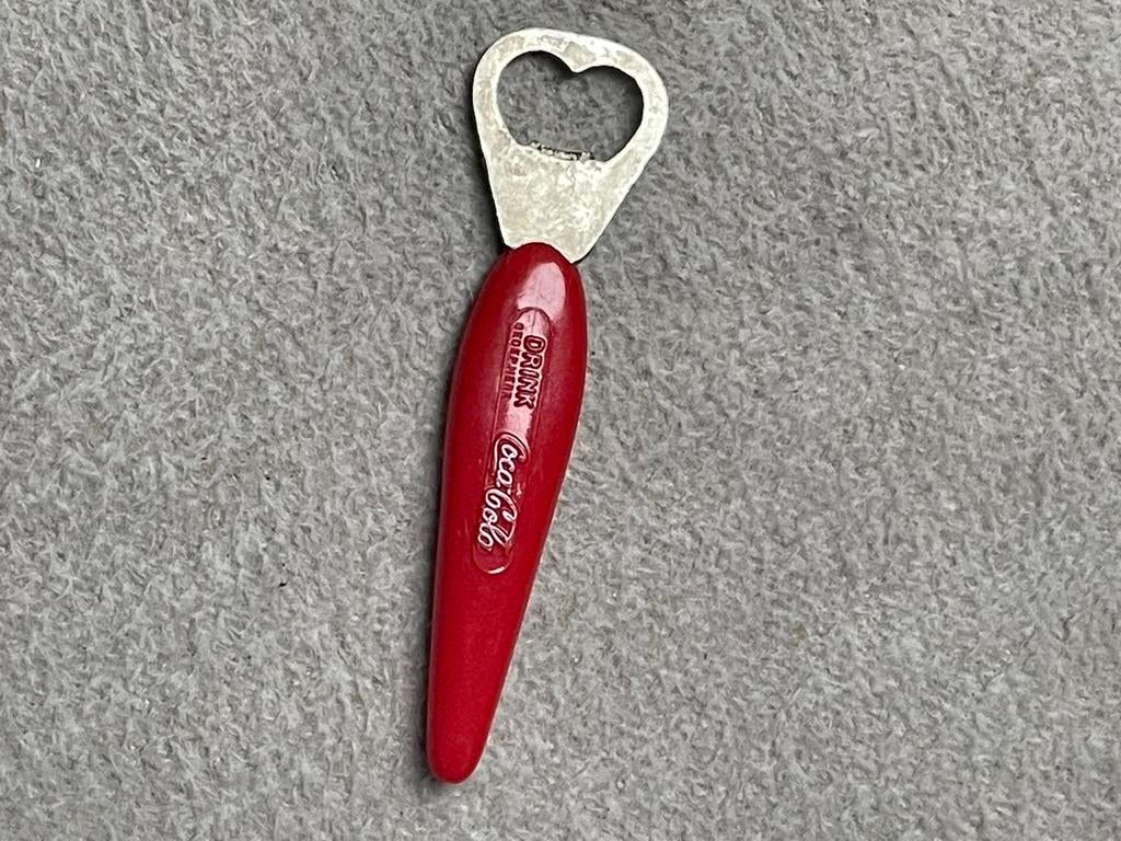 Oude flesopener Drink Coca-Cola Buvez Coca-Cola, Ophalen of Verzenden, Gebruikt, Gebruiksvoorwerp