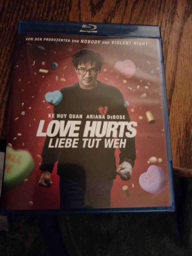 Blu-ray Love hurts, Ophalen of Verzenden