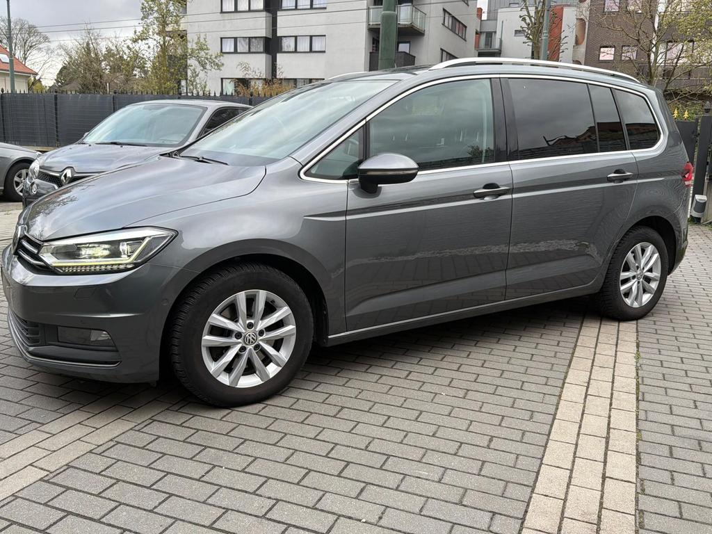 Touran 1.6 tdi pano 7 zit highline 2019, Auto's, Monovolume, Euro 6, Alcantara, 7 zetels