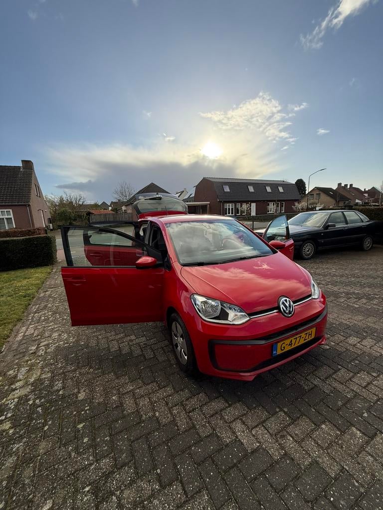 Volkswagen Up! 2020, 103k km, zeer nette staat, Voorwielaandrijving, Stof, 0 kg, 3 cilinders
