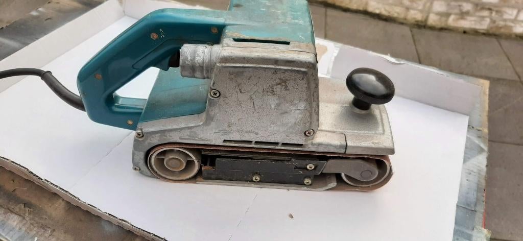 recherche ancienne ponceuse à bande Makita ou Wolf 9401 9402, Enlèvement ou Envoi, Ponceuse à bande