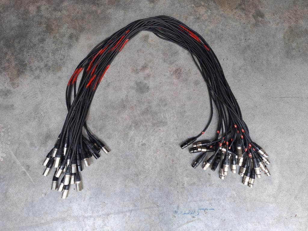 te koop DMX ( microfoon ) kabels 27 stuks van 1.5 meter, Ophalen, Zo goed als nieuw, Licht