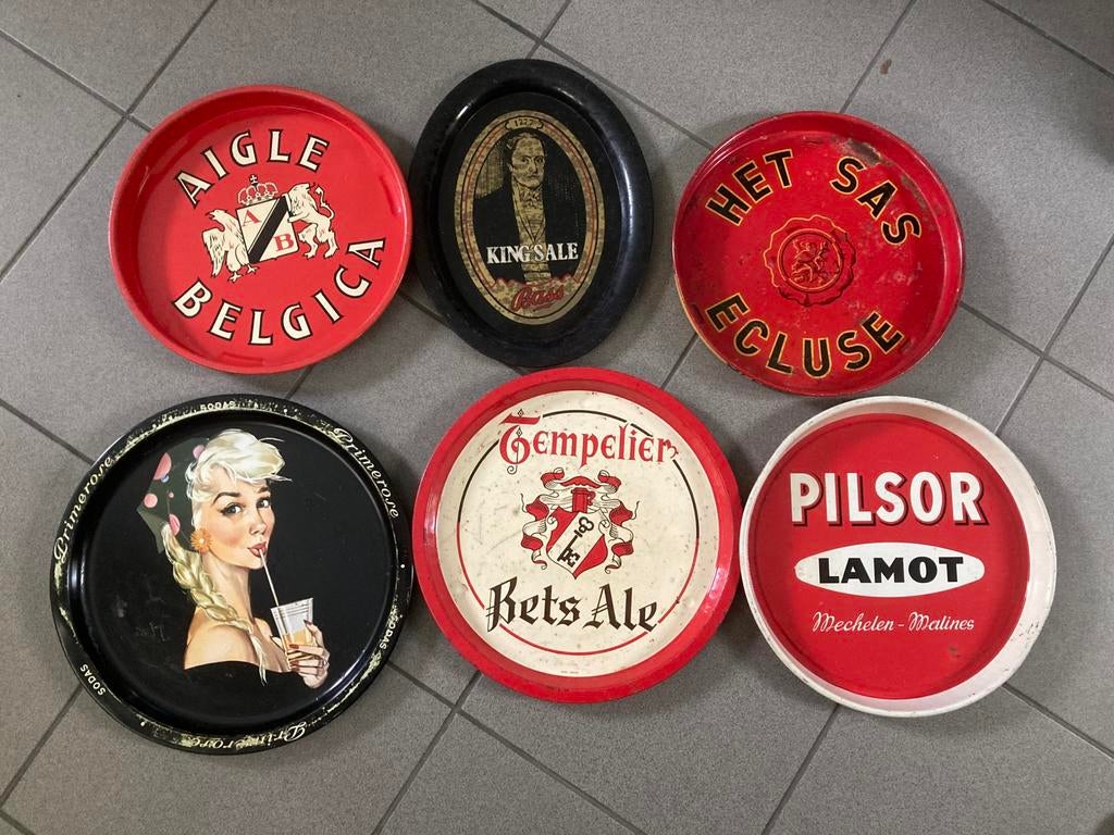 6 oude plateaus in metaal / blik, Ophalen of Verzenden, Zo goed als nieuw