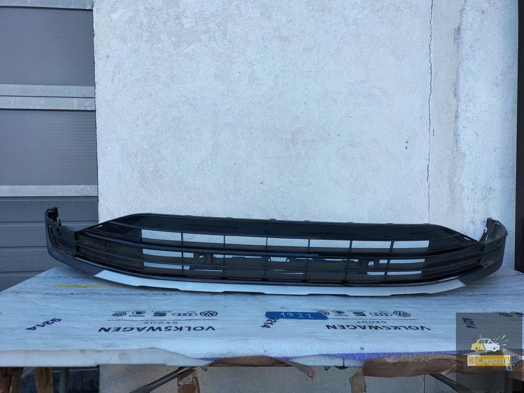 5NA853677N, calandre de pare-chocs avant sur lev + aileron p, Autos : Pièces & Accessoires, Pare-chocs, Volkswagen, Volkswagen AG