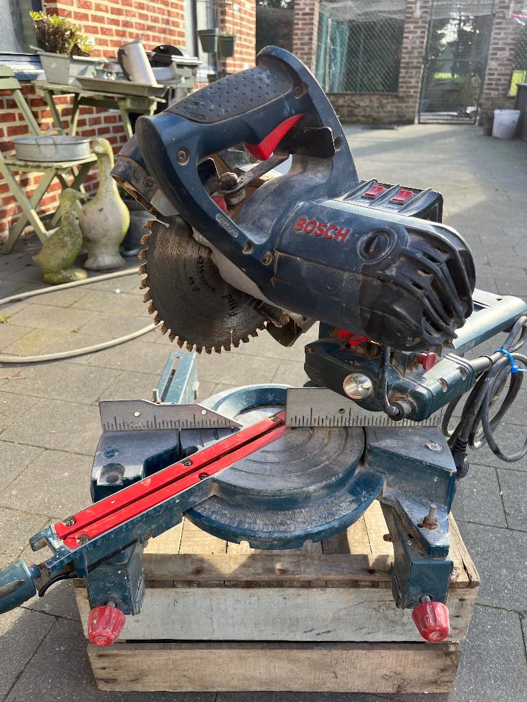 Bosch verstekzaag, Enlèvement, Utilisé, Bosch
