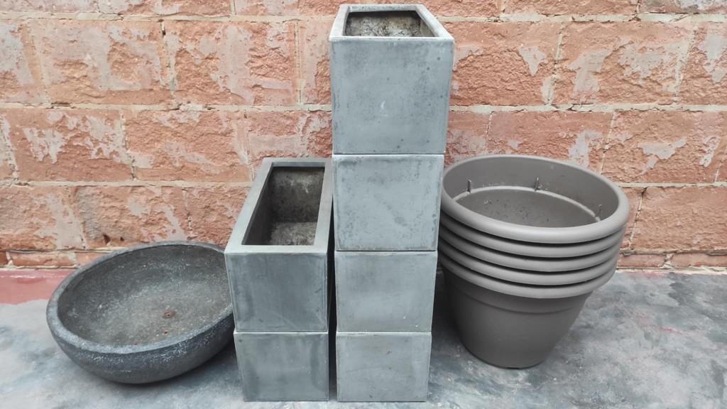 Bloembakken, bloempotten en plantenschaal, Tuin en Terras, Ophalen, Zo goed als nieuw, Balkon