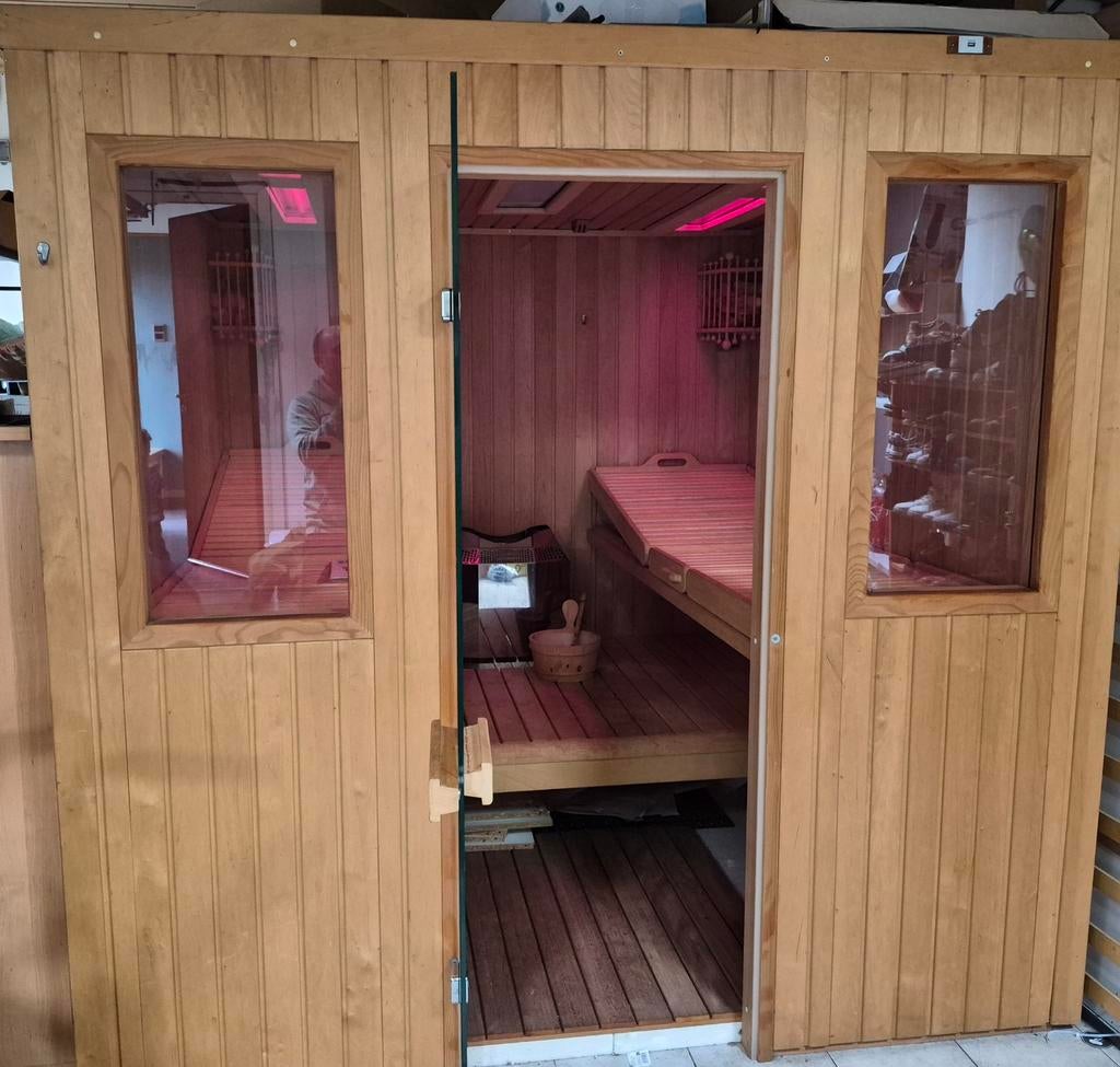 Finse sauna plus infrarood lampen, Sports & Fitness, Sauna, Enlèvement, Infrarouge
