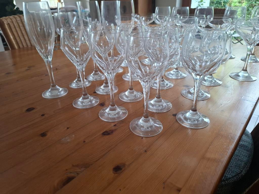 Kristallen glazen, Enlèvement