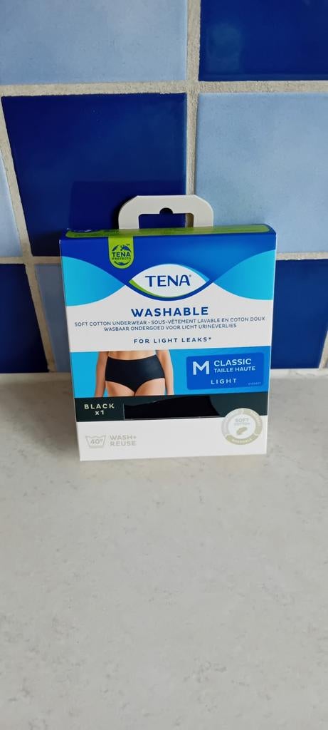 Culotte noire lavable Tena taille M, Enlèvement ou Envoi, Neuf