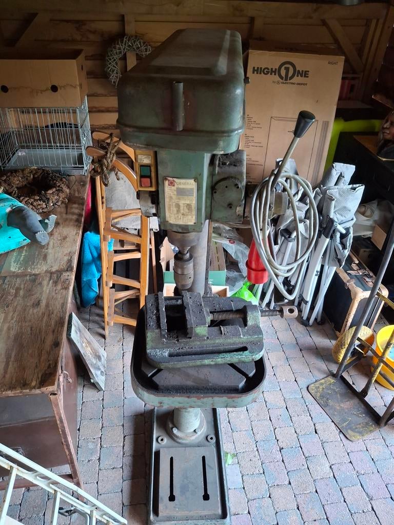 Perceuse à colonne, Enlèvement, Foreuse sur colonne