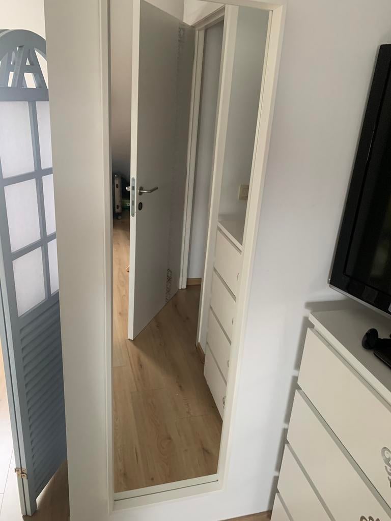 Miroir, Enlèvement, Comme neuf