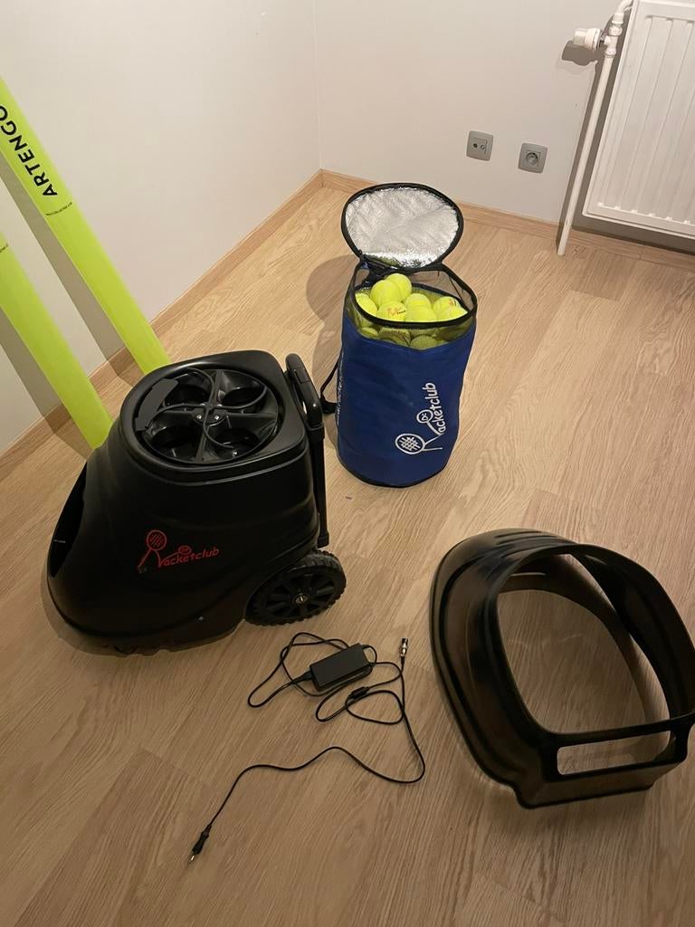Professionele padel ballenmachine, Sport en Fitness, Padel, Ophalen, Zo goed als nieuw, Padelballen