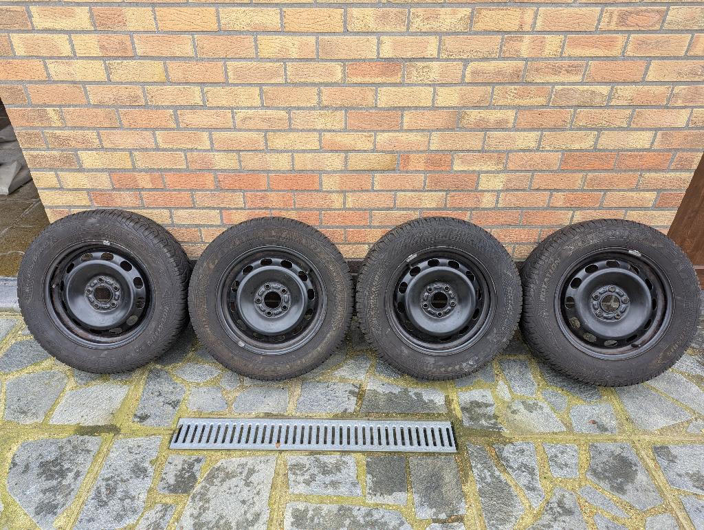 Stalen velgen Ford Focus II met winterbanden, Auto-onderdelen, Banden en Velgen, Ophalen, Gebruikt, 15 inch, Banden en Velgen