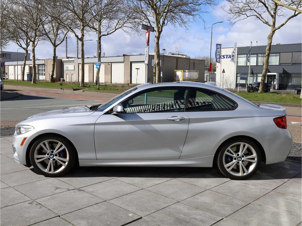 BMW 2-serie Coupé M235i Centennial High Executive 2017 Auto, Automaat, Gebruikt, Euro 6, Bedrijf