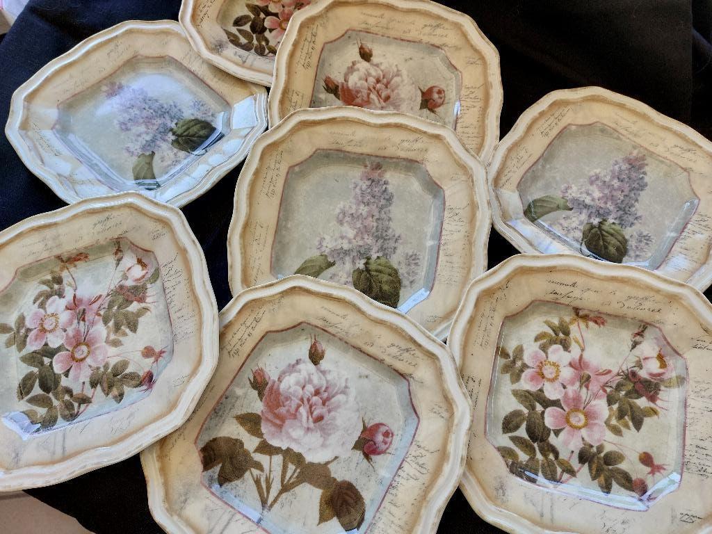 SET VOORJAARSBORDEN MET BLOEMENDECOR, Nieuw, Ophalen of Verzenden, Bord(en), Overige stijlen