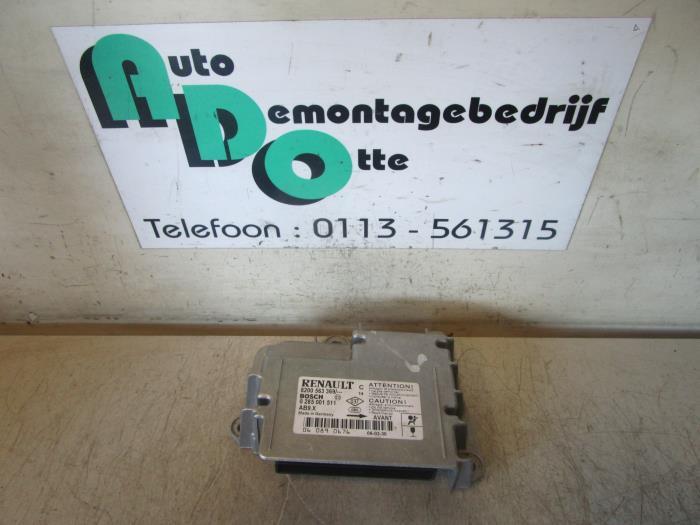 Airbag Module van een Renault Clio (Clio 3 06-), Auto-onderdelen, Gebruikt, -, Renault, -