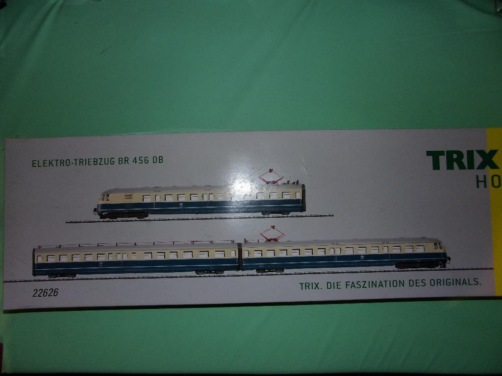 TRIX coffret autorail électrique BR 456 DB 22626 NEUF, Hobby & Loisirs créatifs, Trains miniatures | HO, Neuf, Enlèvement ou Envoi