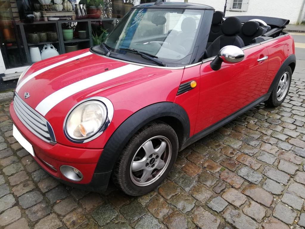 Mini Cooper Cabriolet 1.6 i 151000 km ‼️ BLUE SMOKE ‼️ euro4, Auto's, Mini, 4 zetels, 4 cilinders, Cabriolet, Electronic Stability Program (ESP)