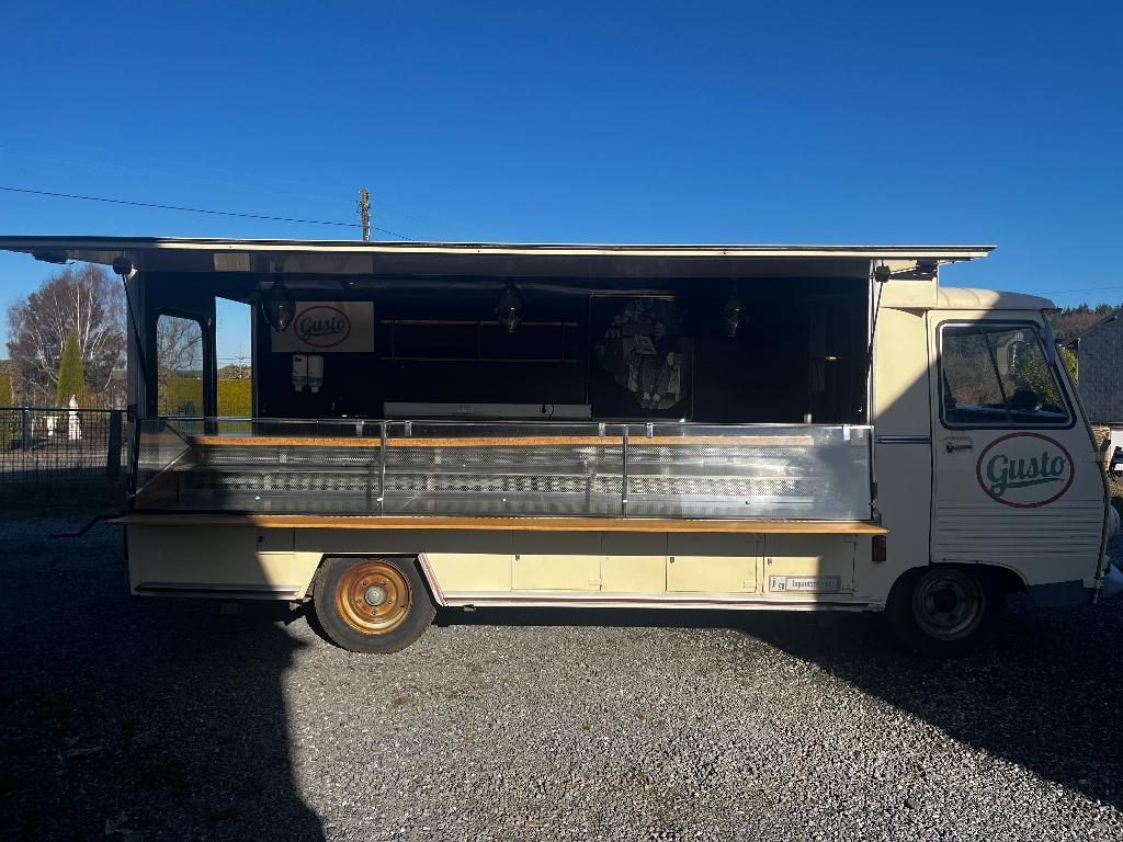 Peugeot J7 Vintage restauré – Idéal projet food fixe, Zakelijke goederen, Stock en Retail | Verkoopwagens, Ophalen