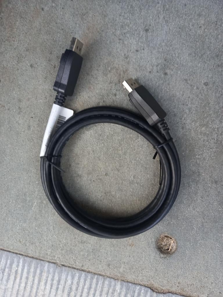 cable display port 1m80 long neuf, Informatique & Logiciels, Enlèvement