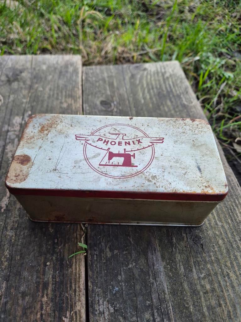 Boîte à machine à coudre, Enlèvement ou Envoi